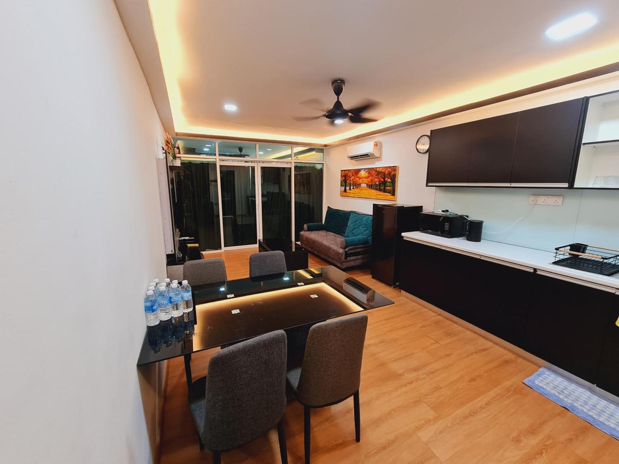 Myhome Tpb Taragon Куала-Лумпур Экстерьер фото